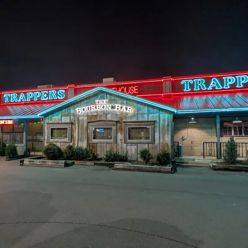 Trapper's Fishcamp & Grill