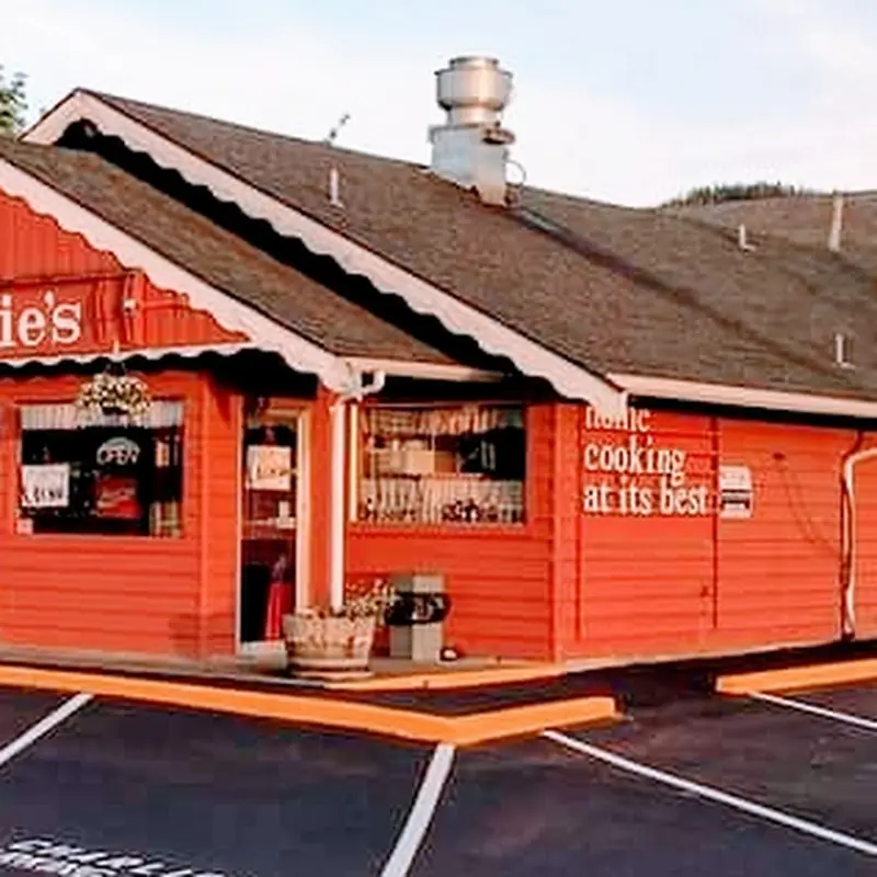 Charlie's Cafe