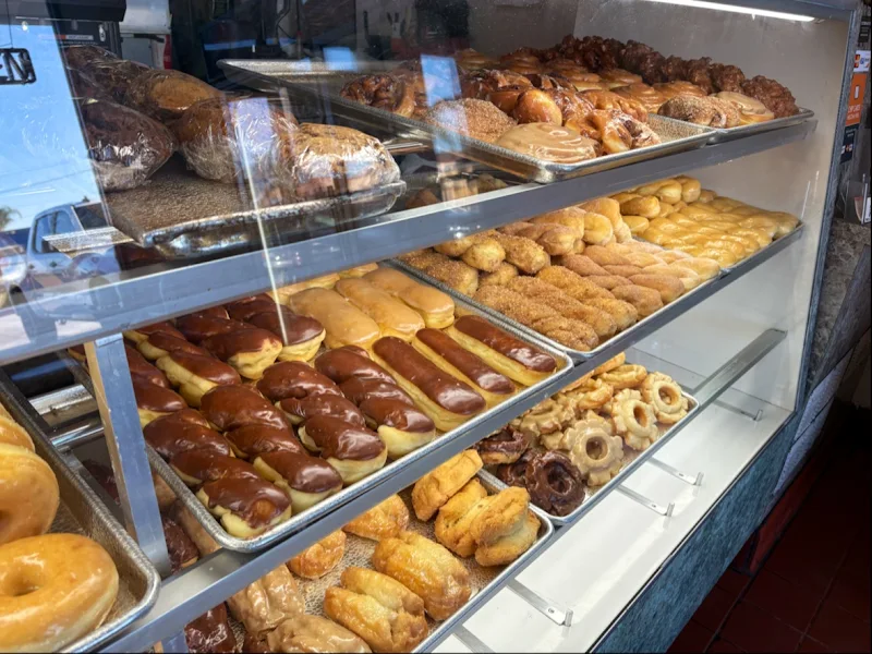 Donut House