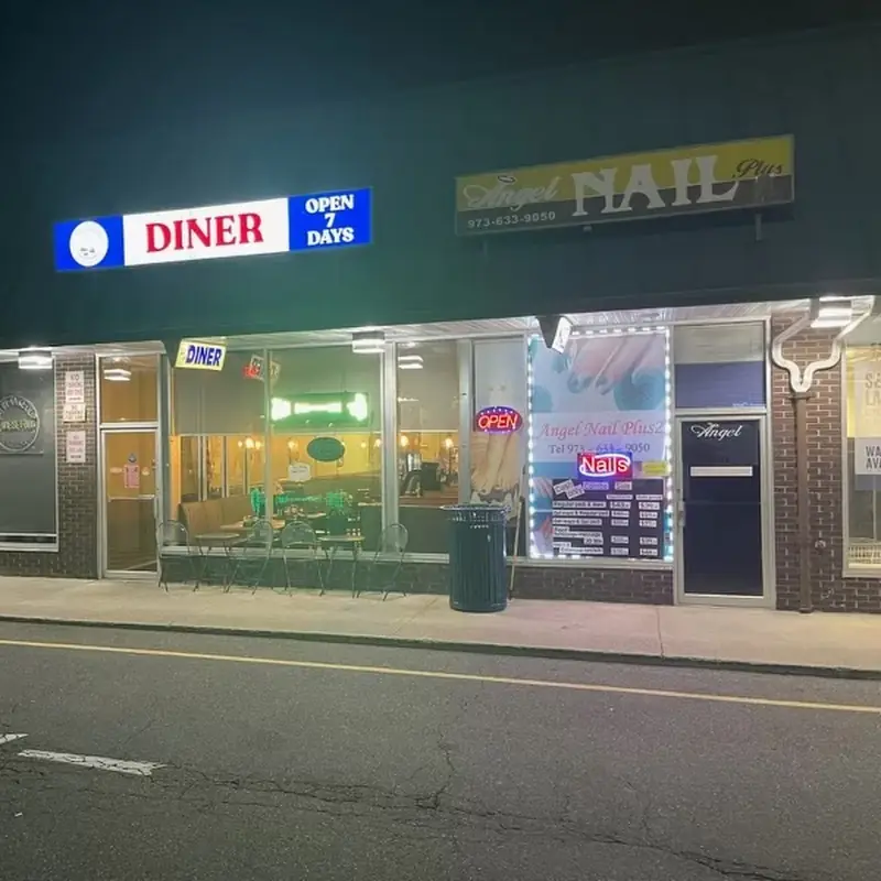 3 Stone Family Diner