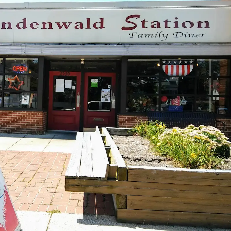 Lindenwald Station