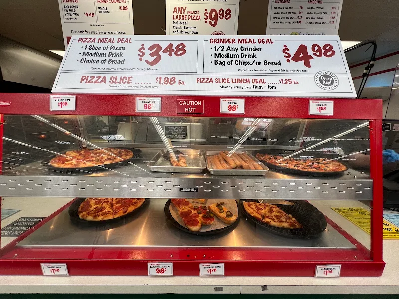 WinCo Pizza