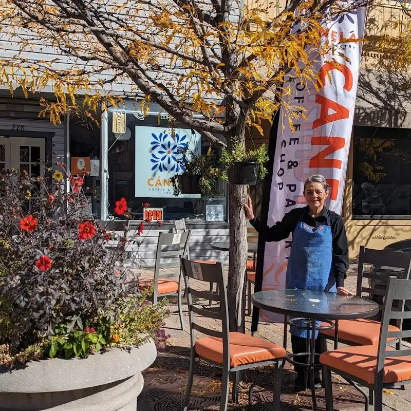 Canela Coffee and Pastry Shop