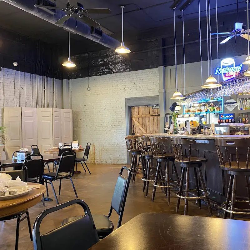 Lunas Pizza & Restaurant