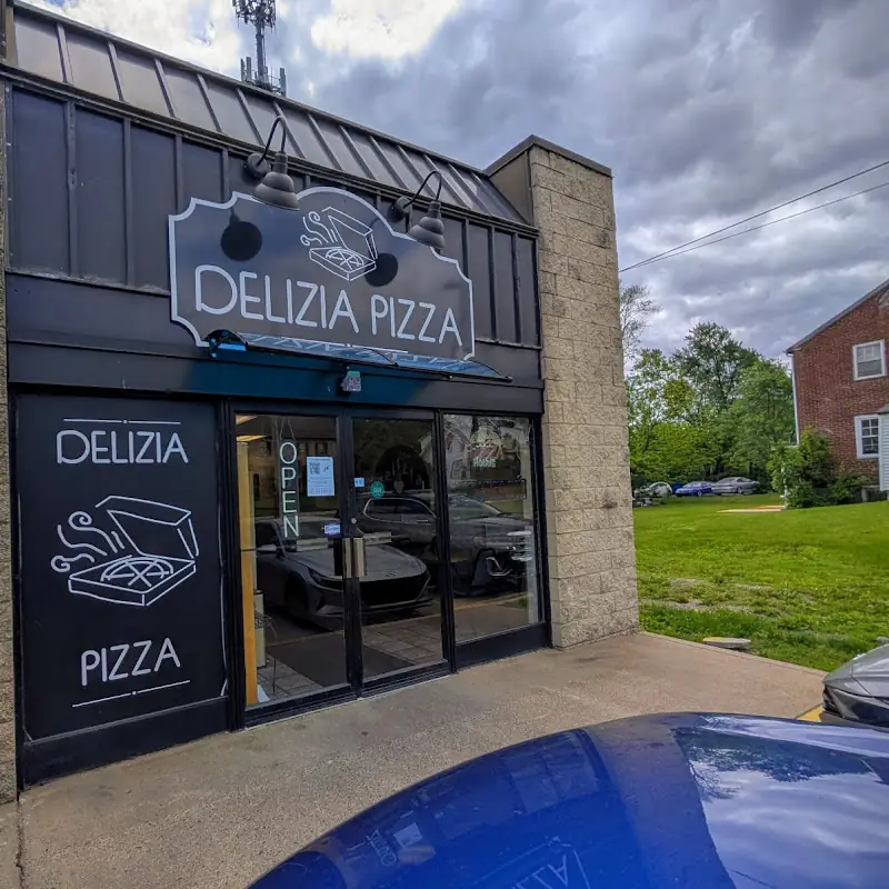 Delizia Pizza New Britain