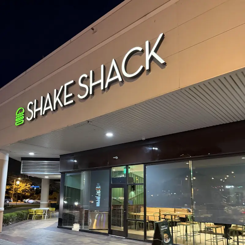 Shake Shack Secaucus