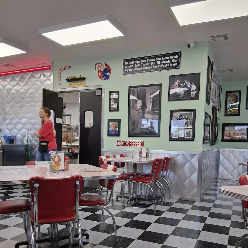 Boomarang Diner Enid/Grand