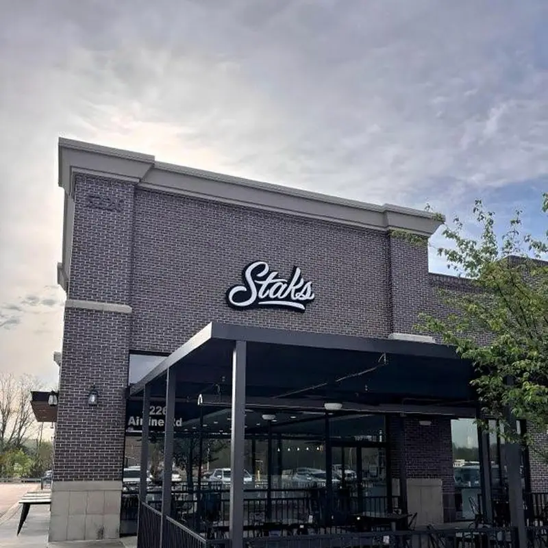Staks Kitchen - Arlington