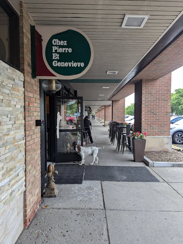 Chez Pierre et Genevieve