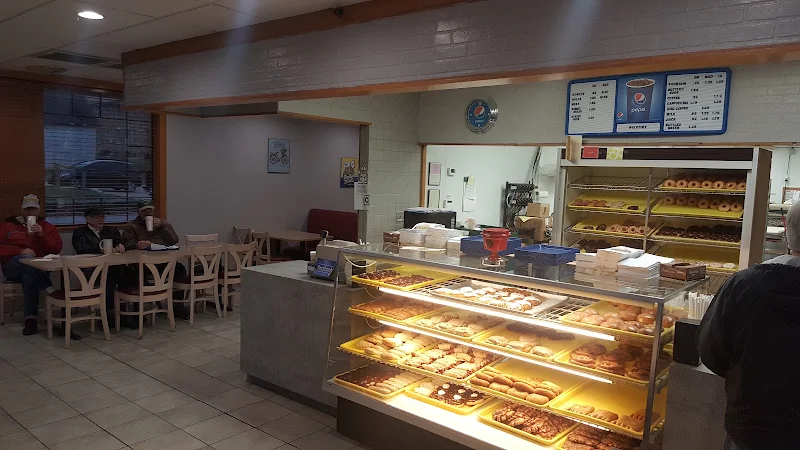 Daylight Donuts
