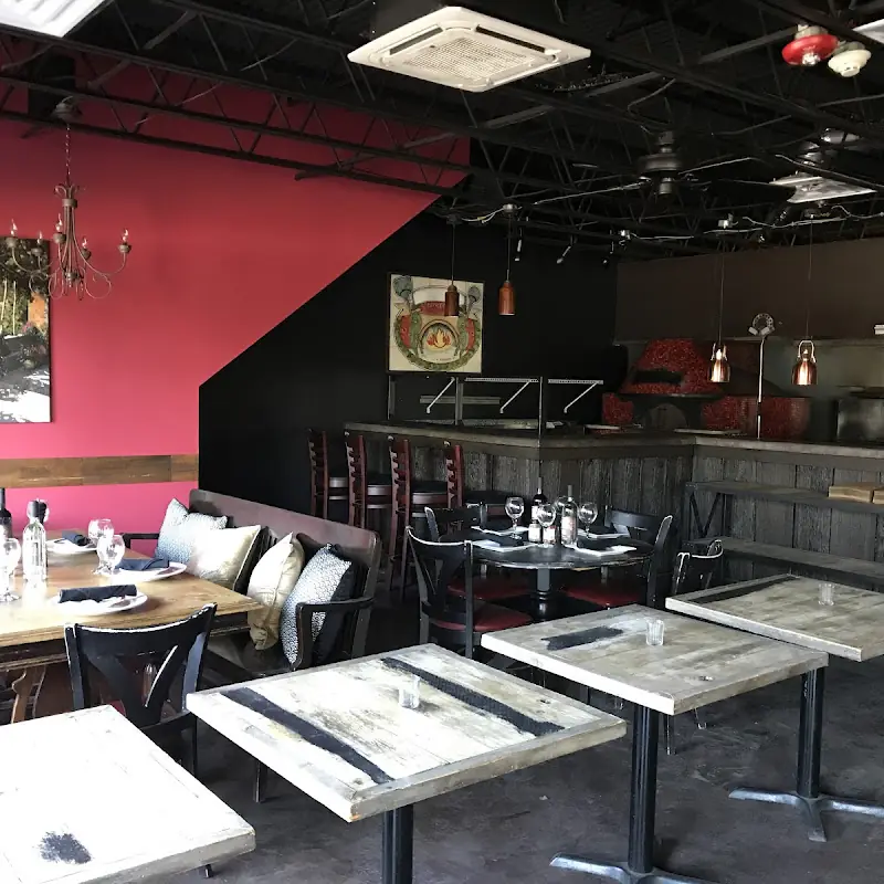 Cristo's Wood Fired Pizza & Pasta