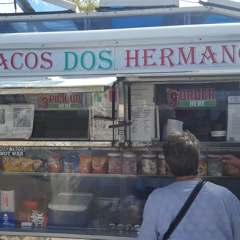 Tacos Dos Hermanos