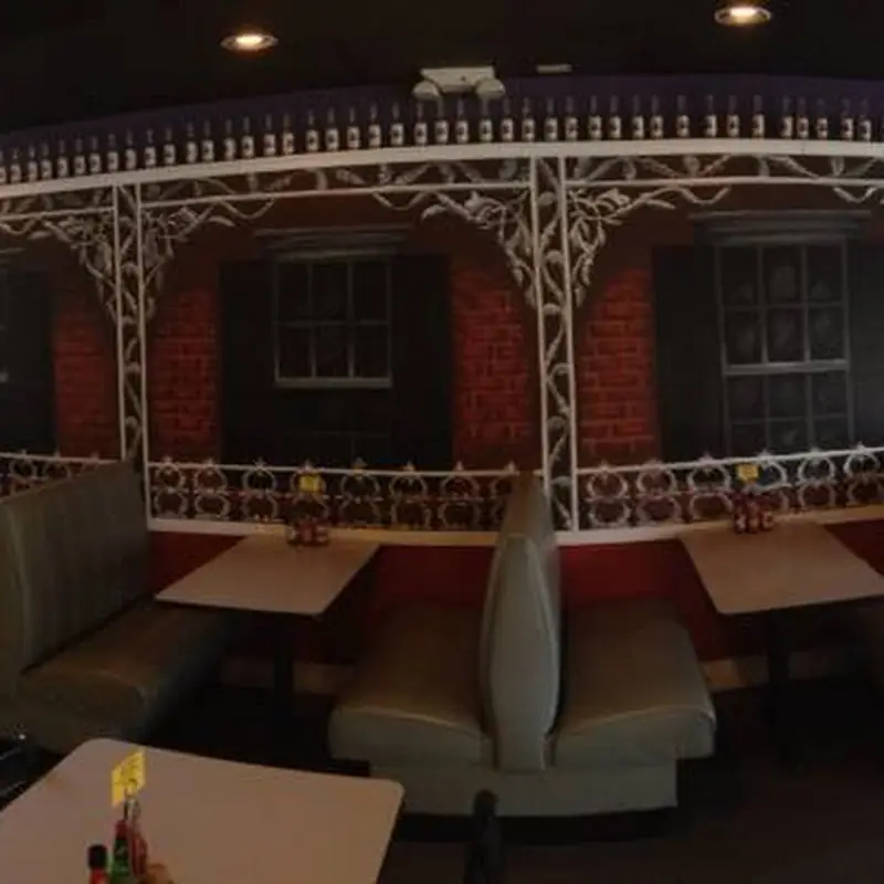 J. Gumbo's-Clifton