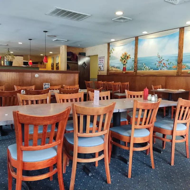 Michel Angelo's Pizzeria Restaurant & Lounge