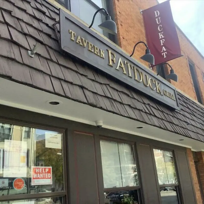 FatDuck Tavern & Grill
