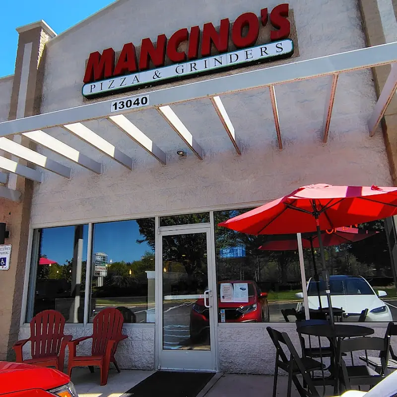 Grand Haven Mancino's Pizza & Grinders
