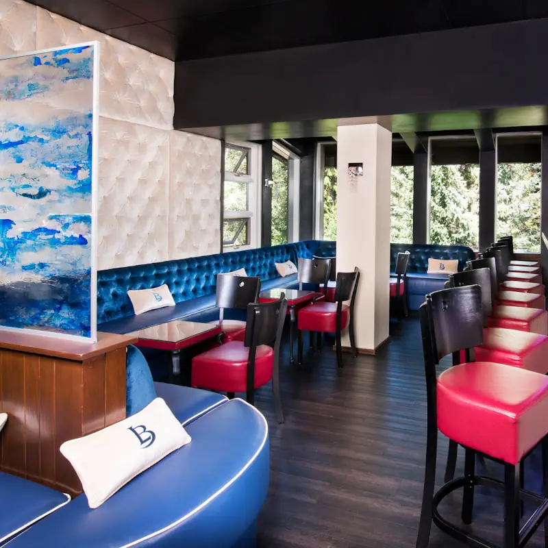 Left Bank Restaurant