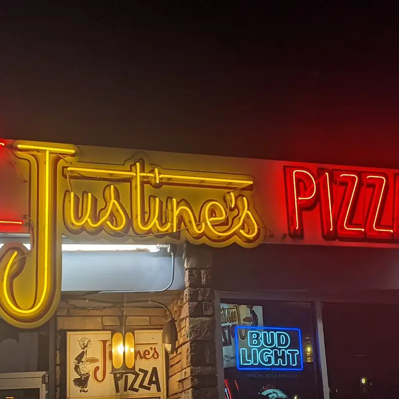 Justine's Pizza