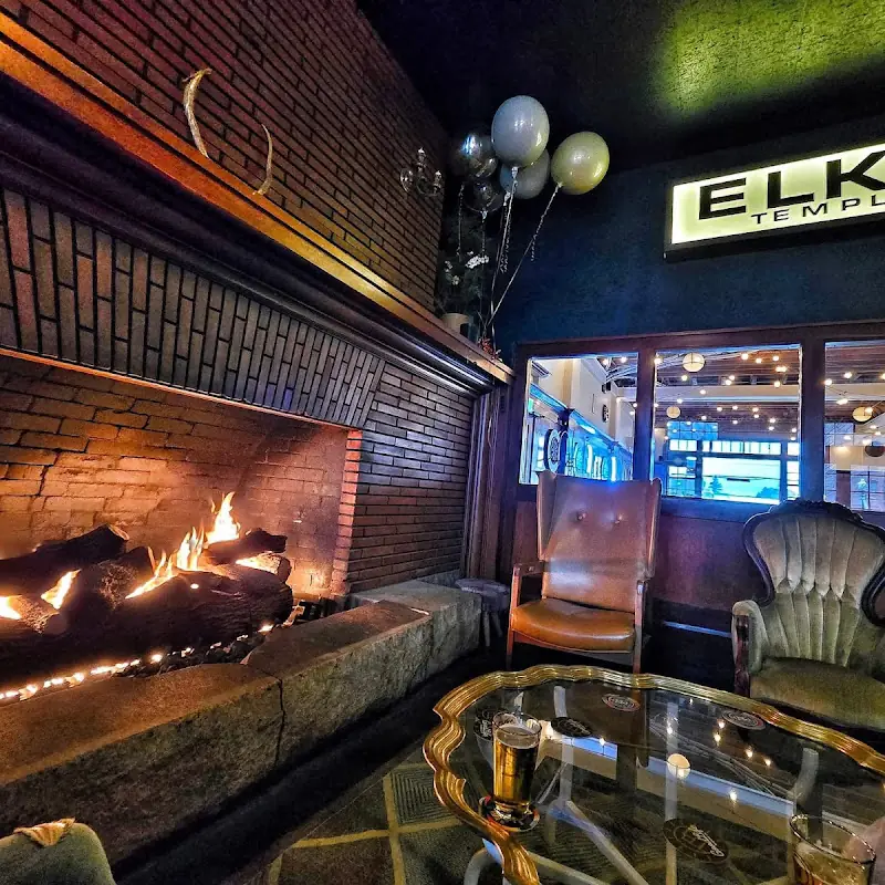 The Copper Plank | Pub and Pizza