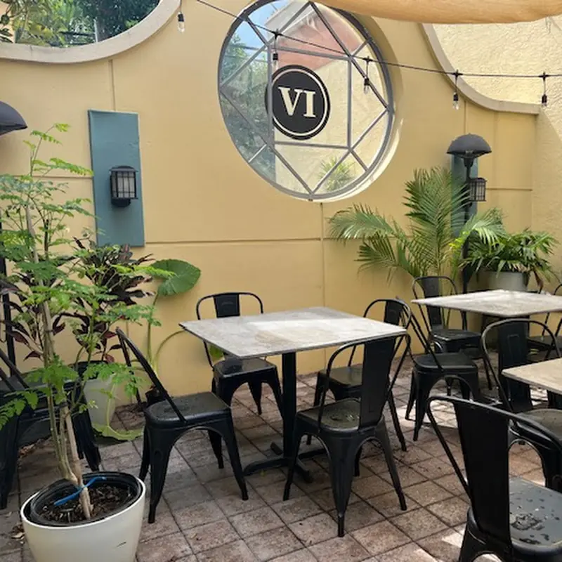 VI Coffee Bar
