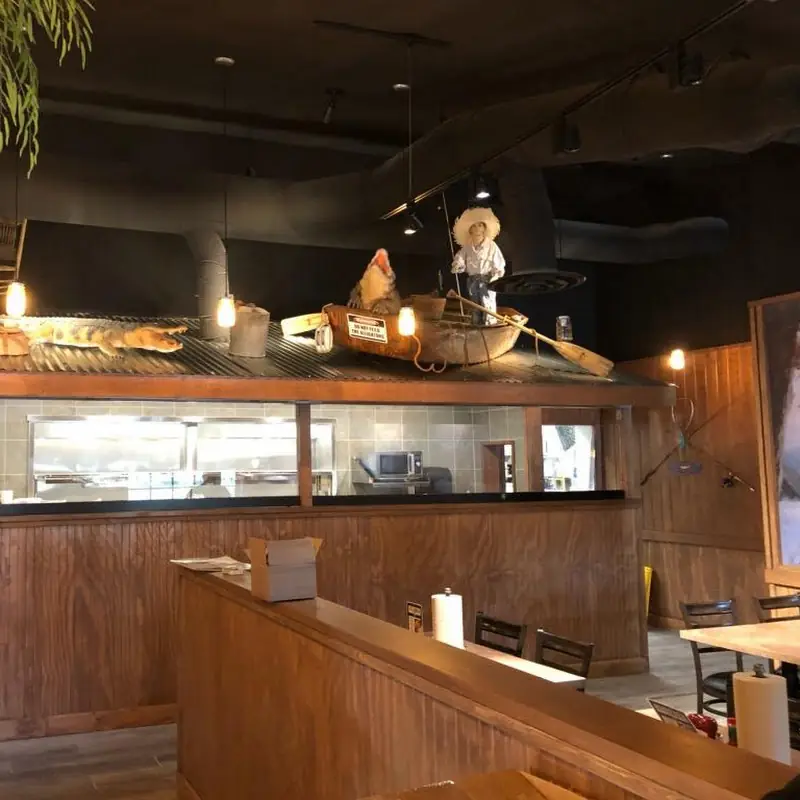 Huckleberry's Breakfast & Lunch