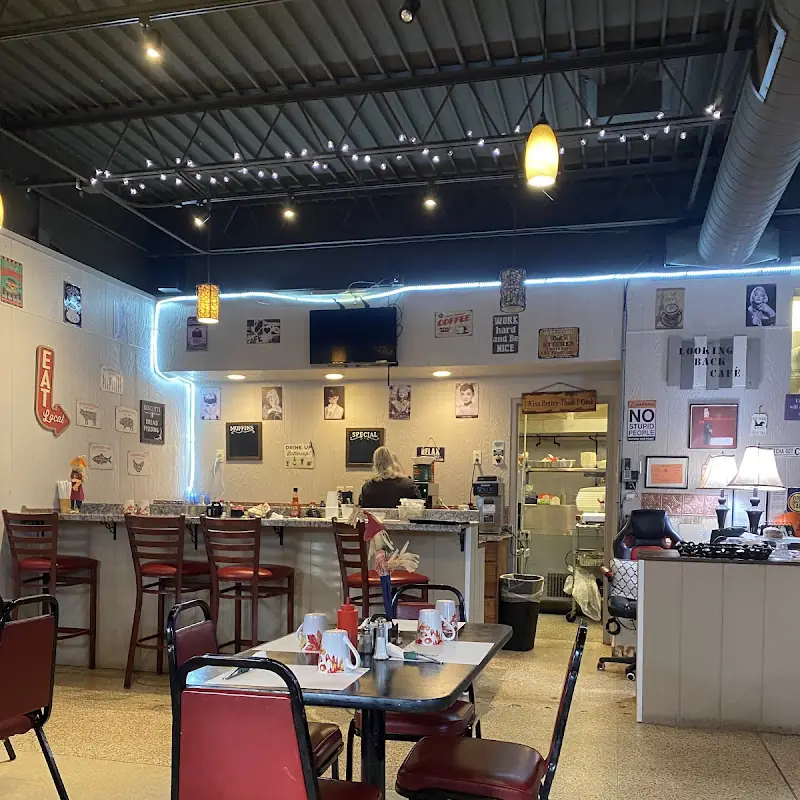 Looking Back Cafe