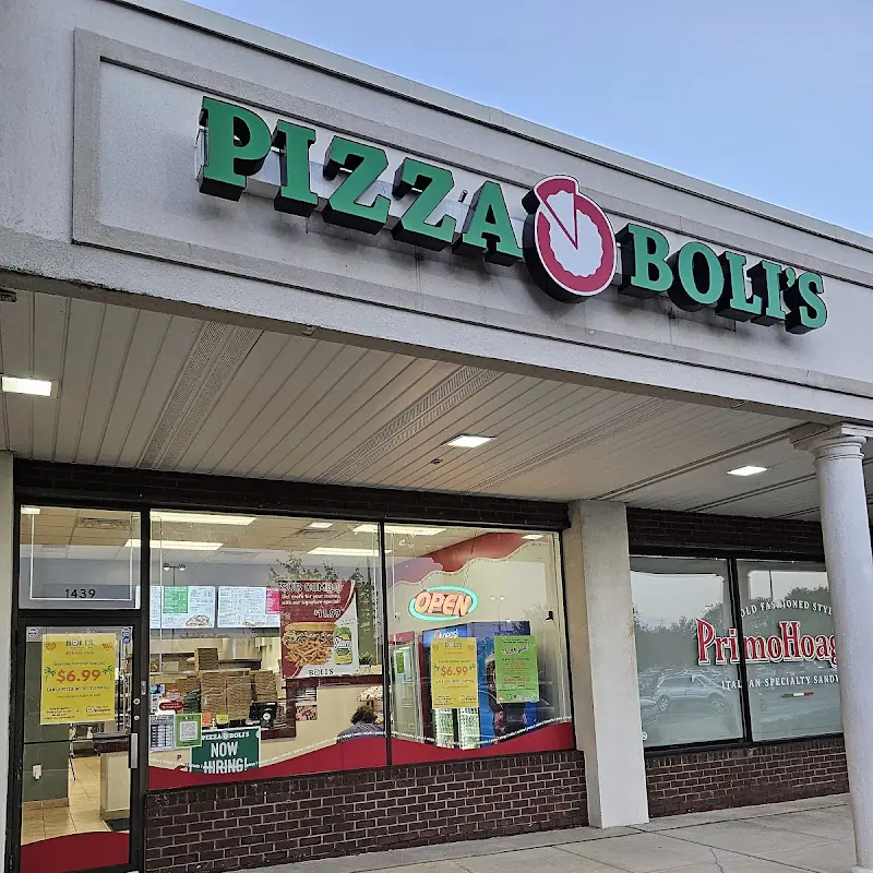 Pizza Boli's