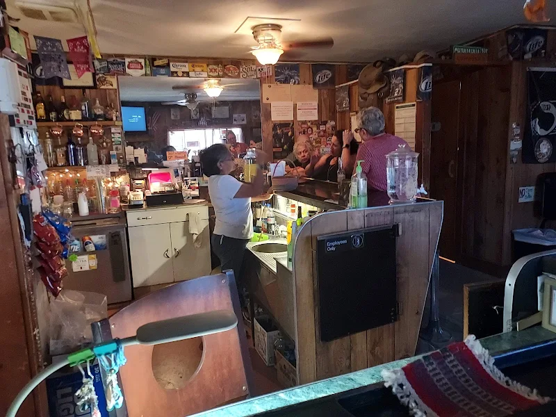 Nutt Corner Bar