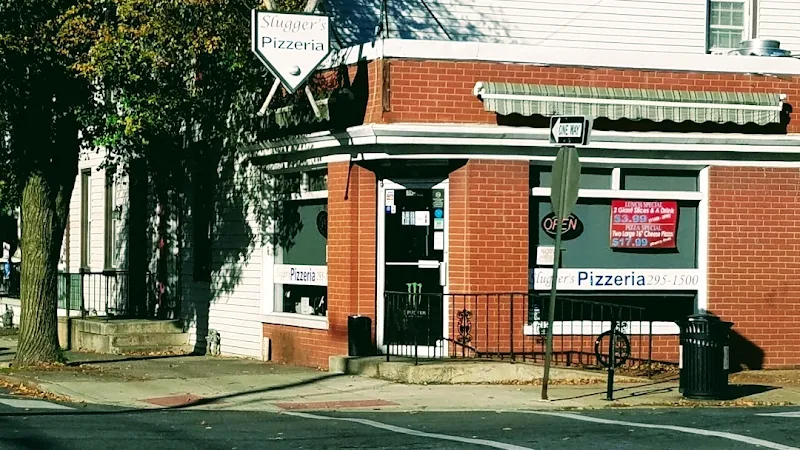Slugger's Pizzeria