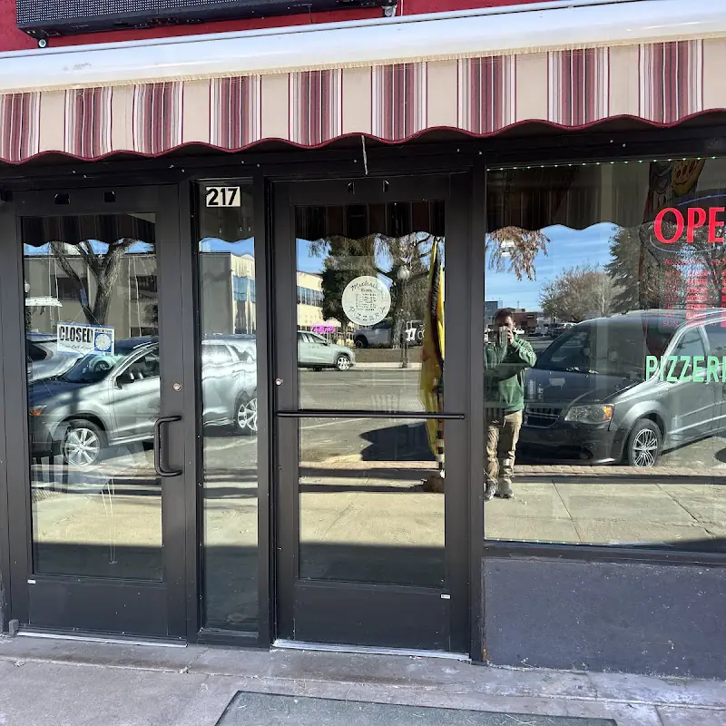 Michael's Pizzeria