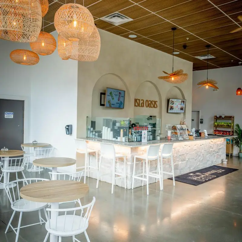 Isla Oasis Smoothie & Acai Cafe