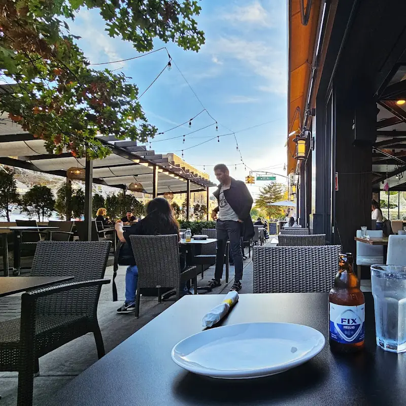 Avenue Astoria