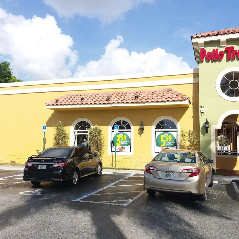 Pollo Tropical
