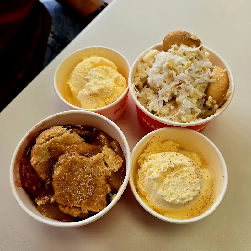 MIX & MATCH CINNAMON ROLL PACK - HALF DOZEN
