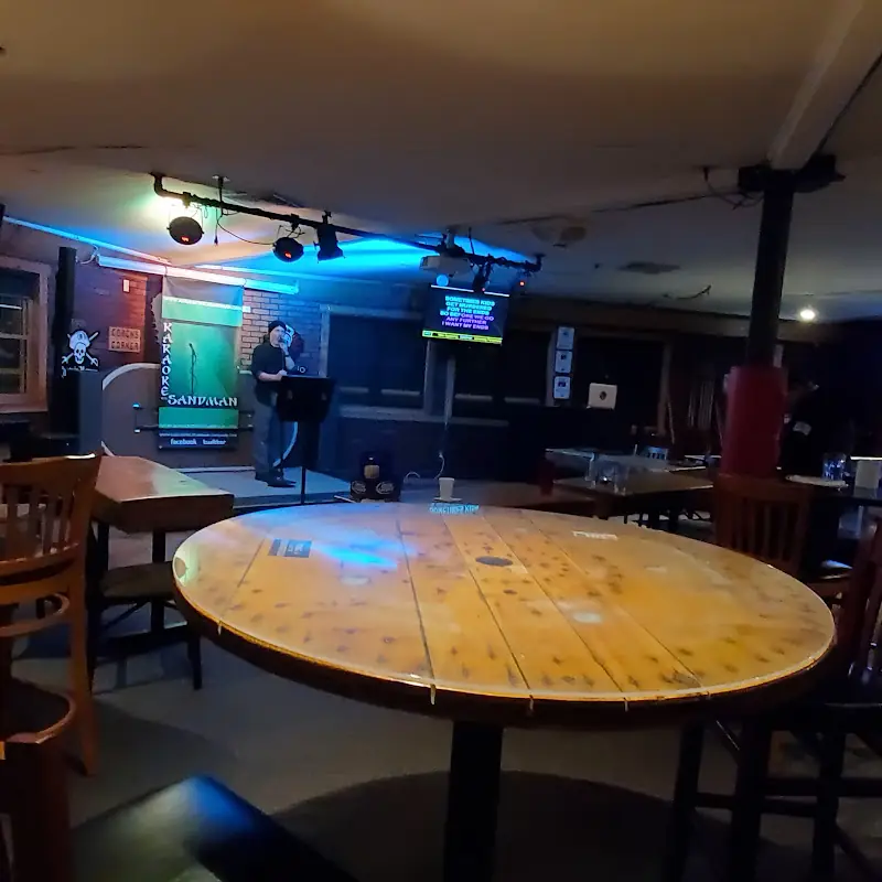 Stubbies Sports Bar & Eatery
