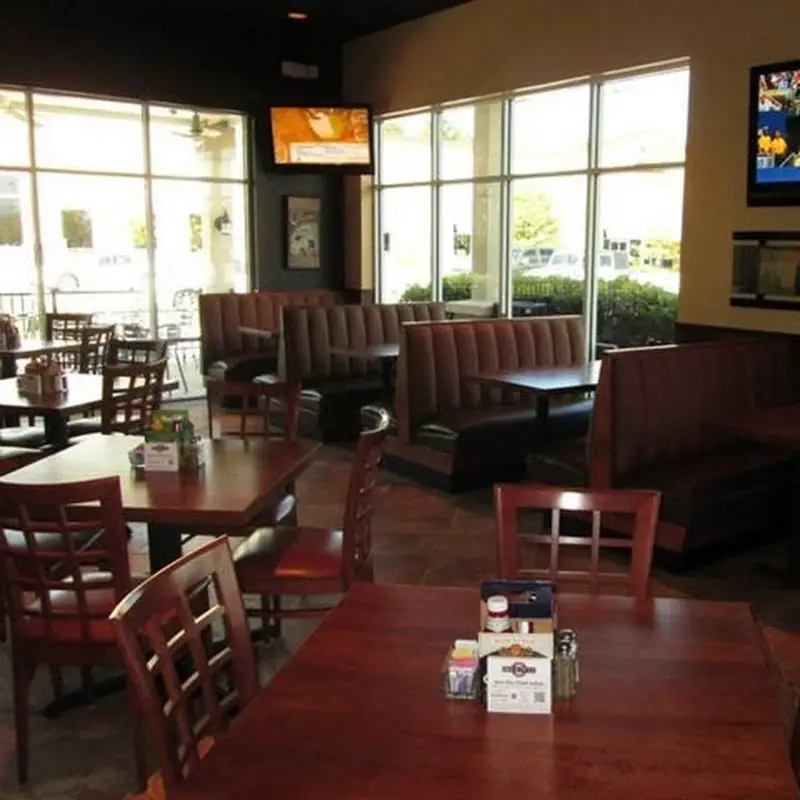 Brick Oven Pizzeria & Gastropub