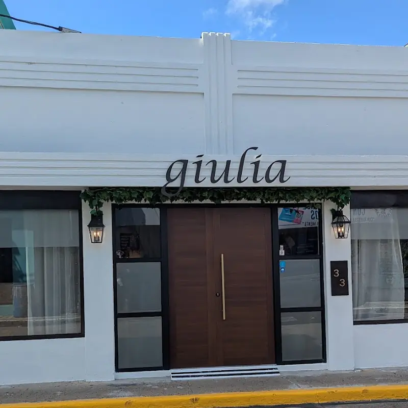 Giulia - Restaurante Italiano