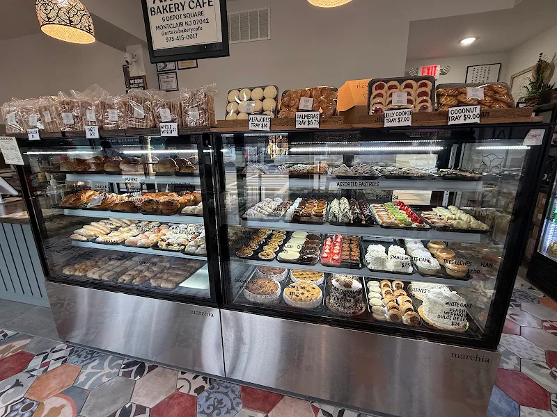 Artazu Bakery Cafe