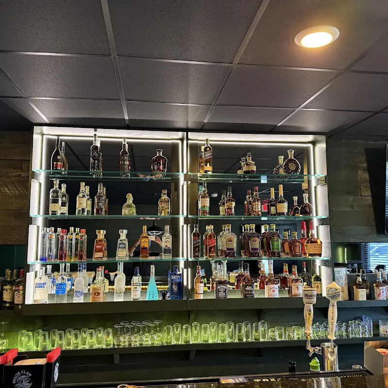 AJ’s Diner & Bar