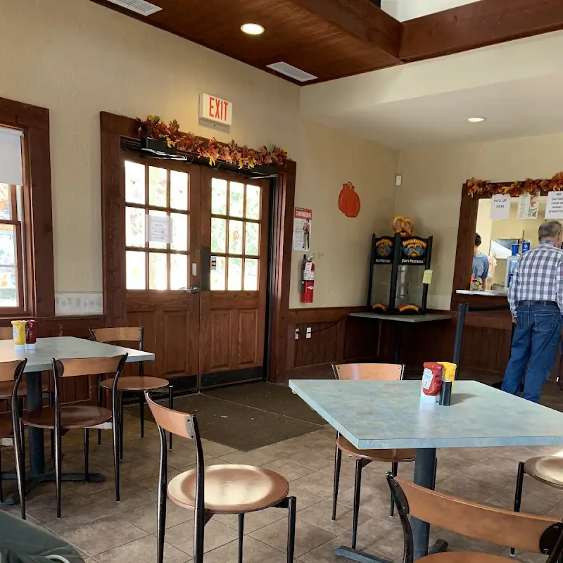 Kensington Farmhouse Grille