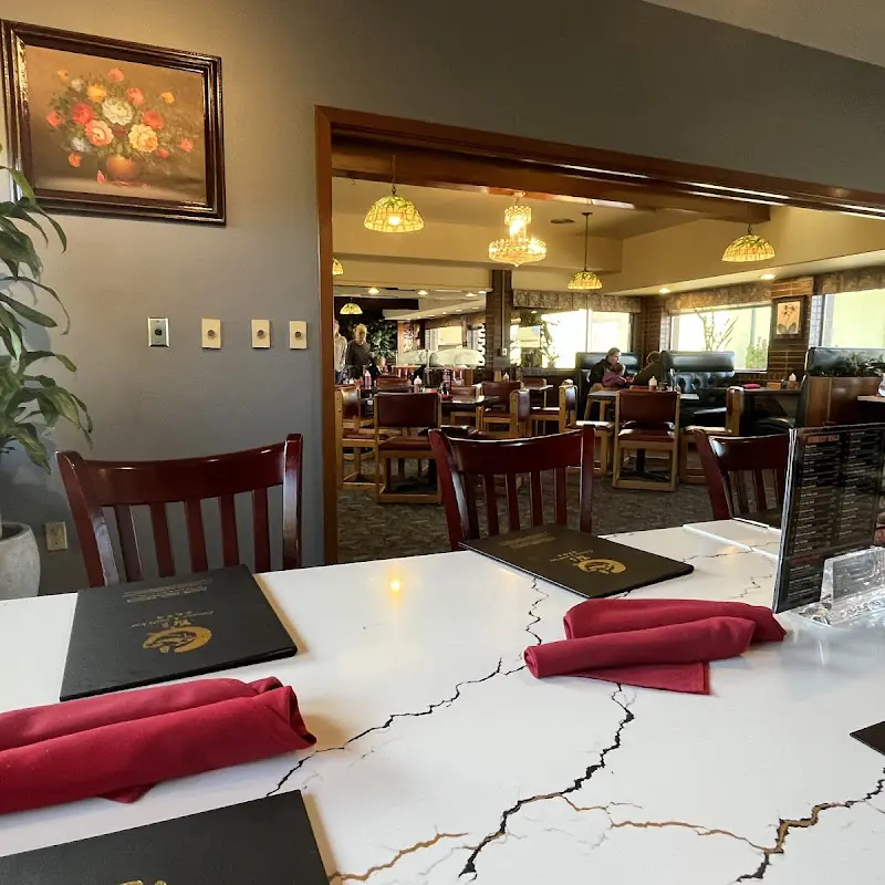 Yu's Chinese & Sushi Bar