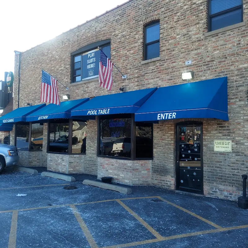 The Heights Bar & Grill