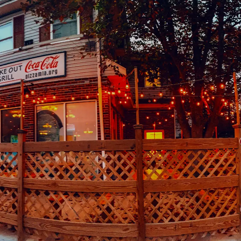 Pizza Mia Bar & Grill