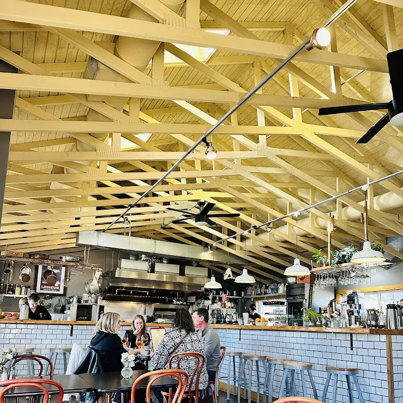 The Newbergundian Bistro