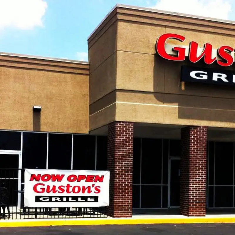 Guston's Grille Woodstock