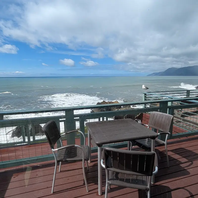 Black Sands Bistro