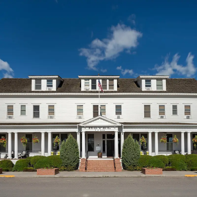 Sacajawea Hotel