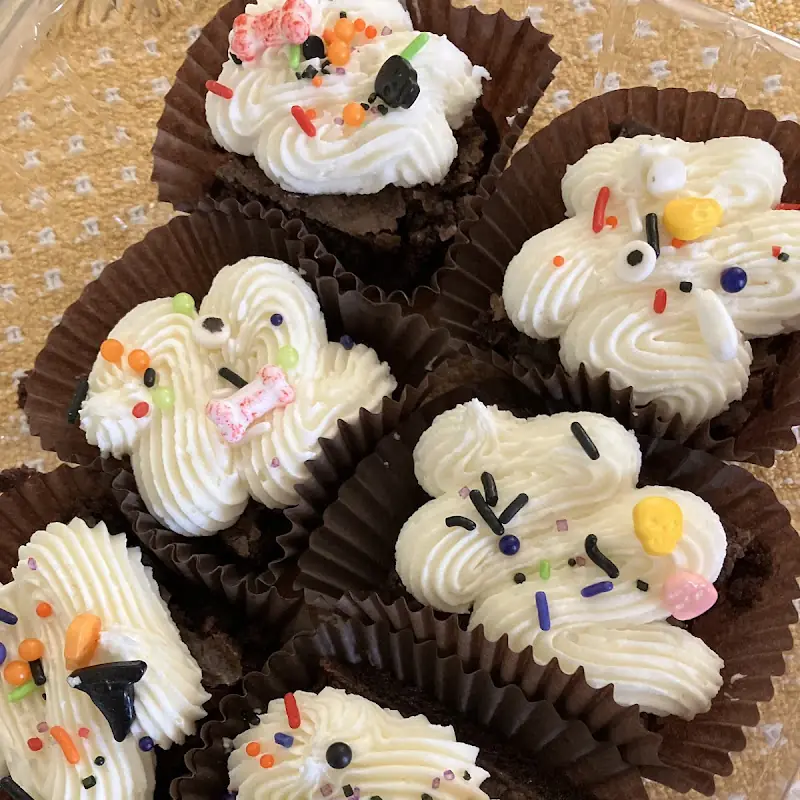 Lou's Bakery