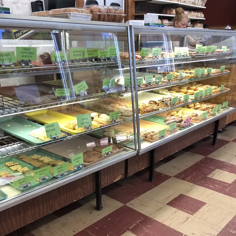 5th & Main Bakery & Restaurant