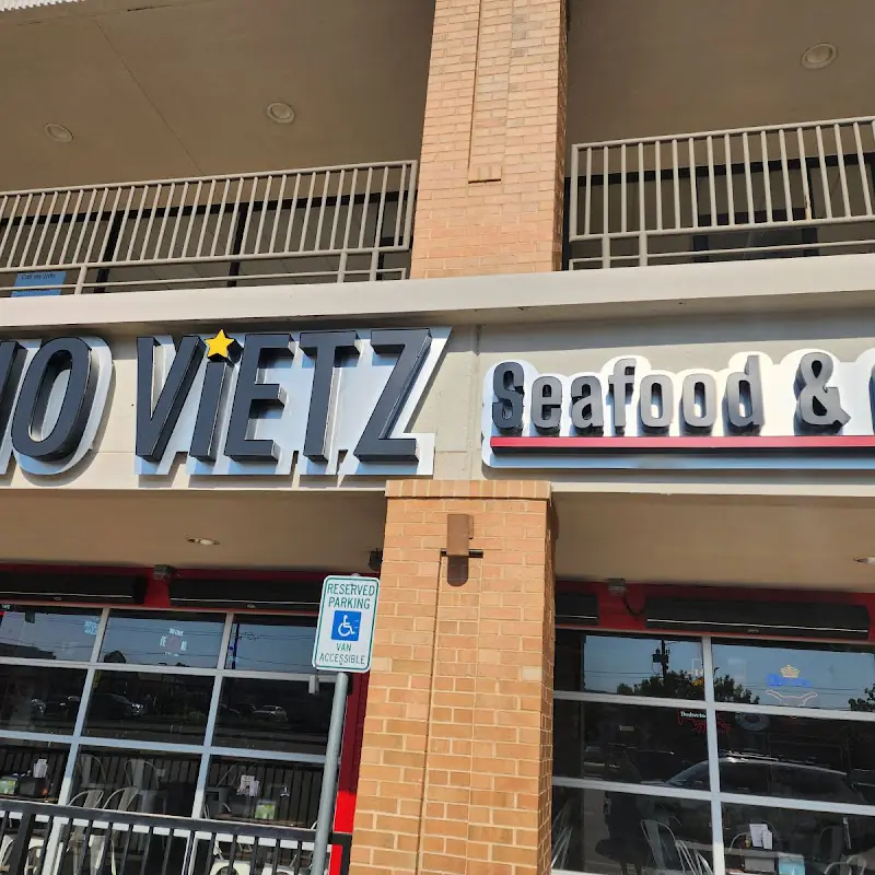 PHO VIETZ Seafood & Grill